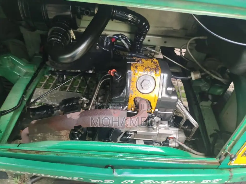Bajaj RE 205 2013 Three Wheel (Used)