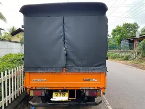Isuzu ELF 10.5 Long 1980 Lorry (Used)