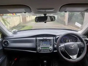 Toyota Axio 2015 Car (Used)