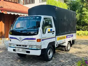 Toyota Dyna 1997 Lorry (Used)