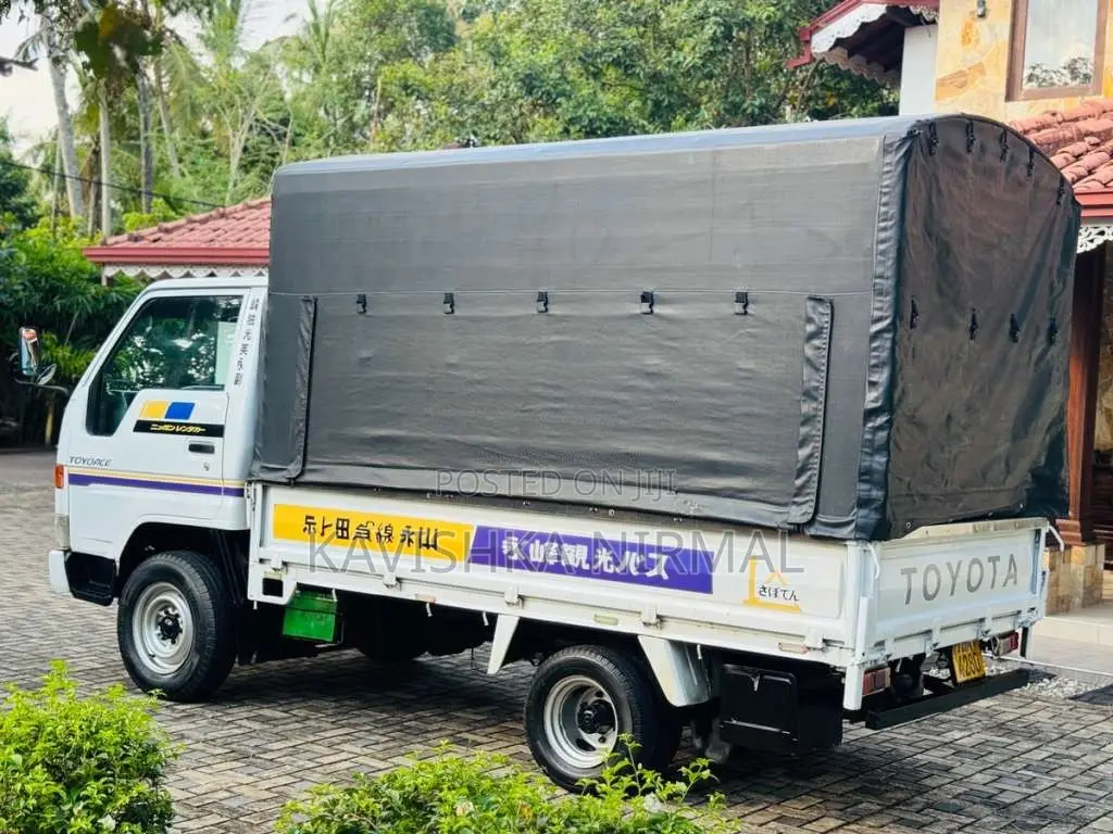 Toyota Dyna 1997 Lorry (Used)