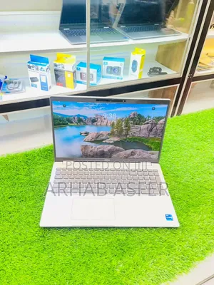 Laptop Dell Latitude 5520 16GB Intel Core i7 SSD 512GB