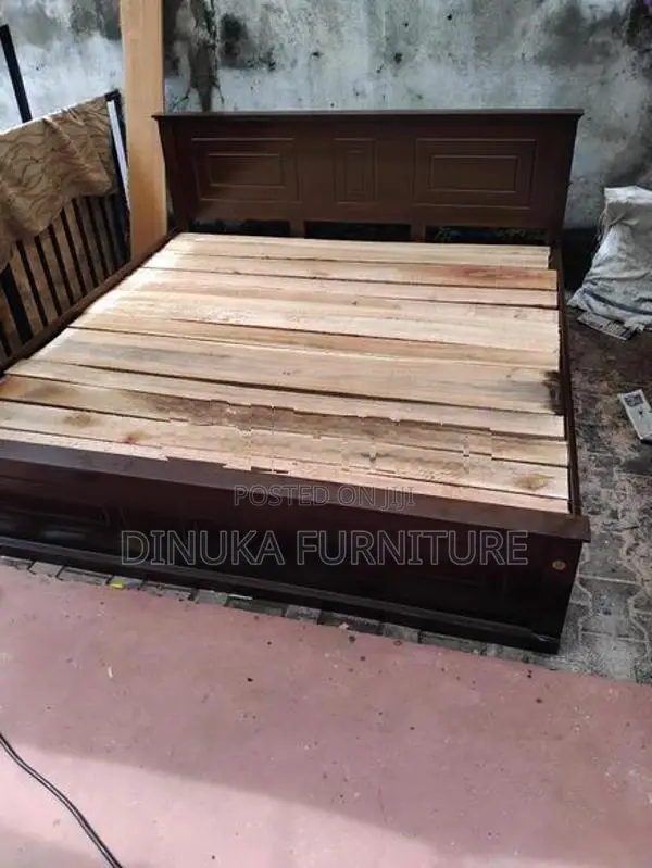 Queen Bed 6ft *5ft