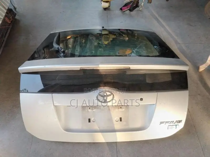 Toyota Prius 20 Dicky Door with Rear Wiper