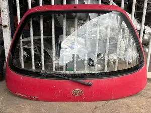 Toyota Corolla 2 Dicky Door