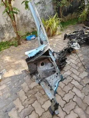 Suzuki Spacia MK42 A Post Side Cut