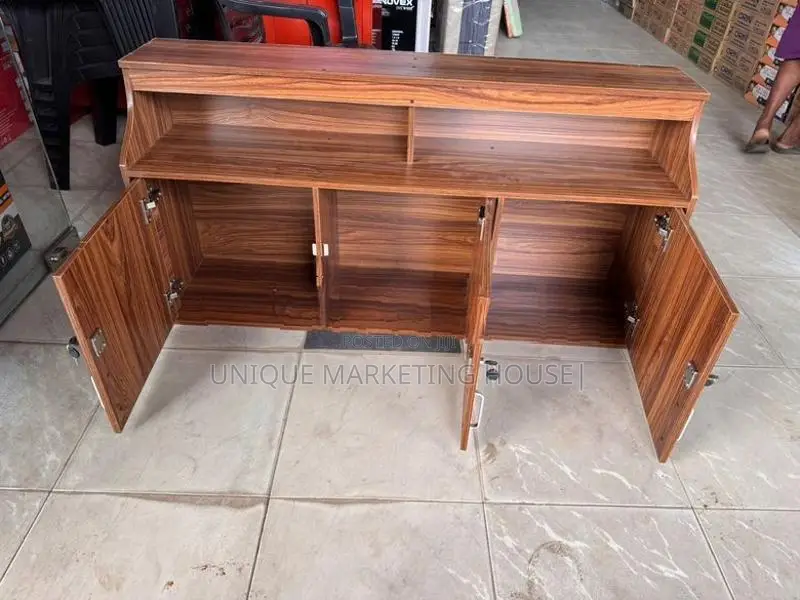 Modern 4ft R/made Pantry Cupboards