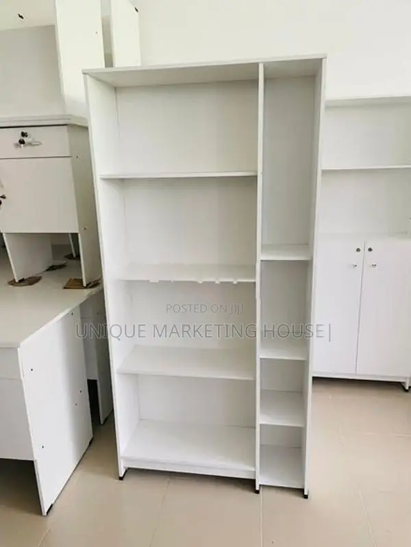 Modern 5 Ft S/rk Book Cupboards and Racks