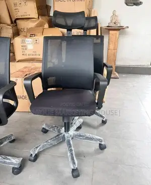 Imported Sq Mesh Office Chair with H/rest