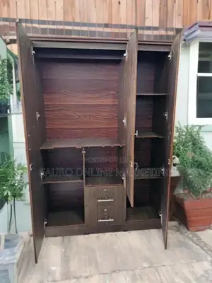 New Melamine 3 Door Cupboard Fs Wardrobe 6*4