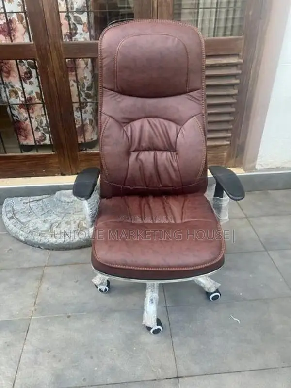 Imported BK ADJUSTABLE BROWN L/Office Chsirs