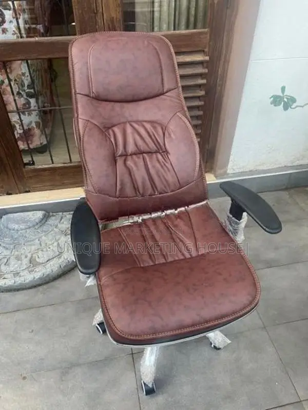 Imported BK ADJUSTABLE BROWN L/Office Chsirs