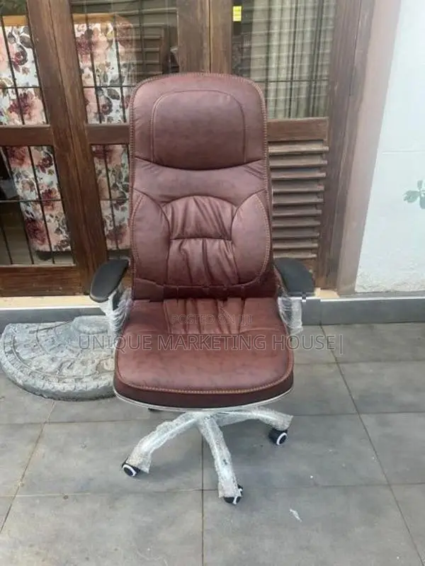 Imported BK ADJUSTABLE BROWN L/Office Chsirs