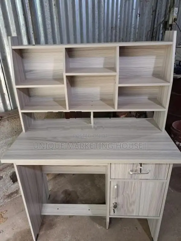 Modern American White 3.5x2ft Study Table with Rk