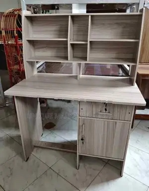 Modern American White 3.5x2ft Study Table with Rk