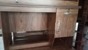 Office Table - 4x2ft Melamine E9