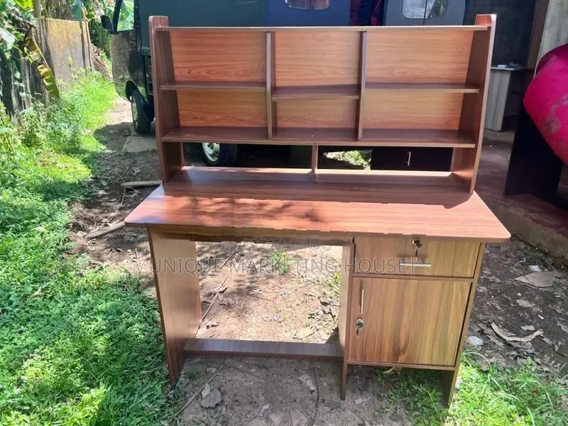 Modern 4x2 HI-RK Study Tables