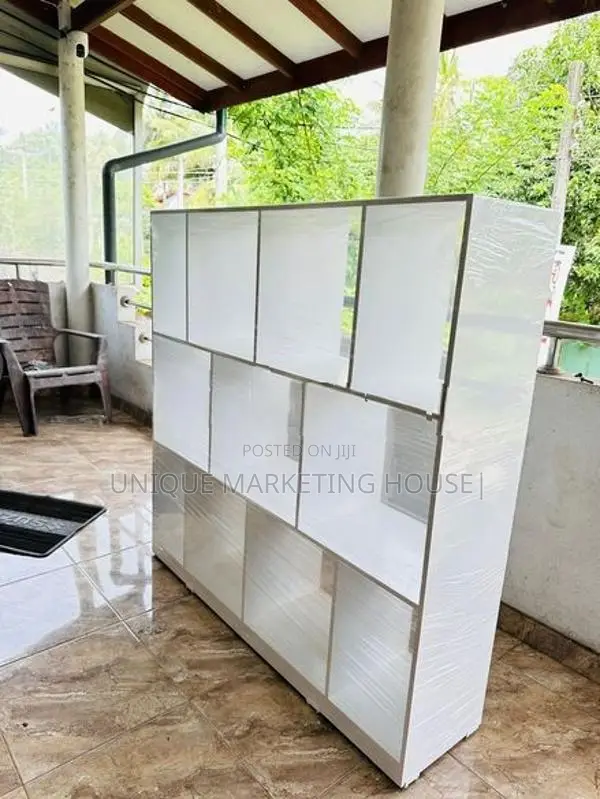 Modern 4x4 White Design Racks