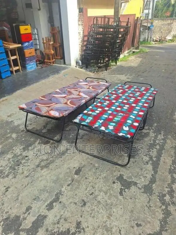 6×2.5 Folding Bed with Mattress