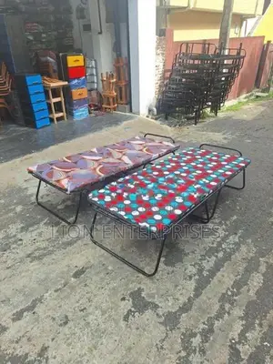 6×2.5 Folding Bed with Mattress