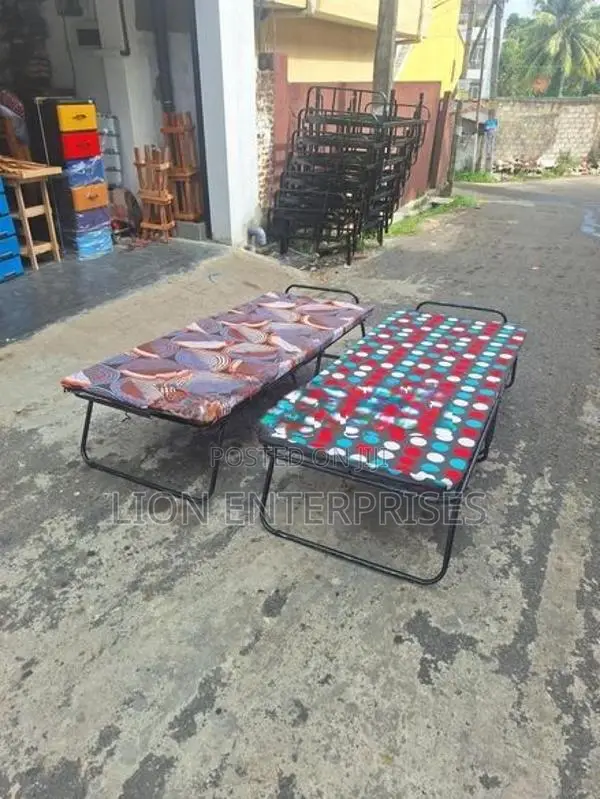 6×2.5 Folding Bed with Mattress
