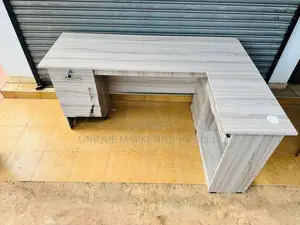 Modern American White L Shape Ex Office Tables