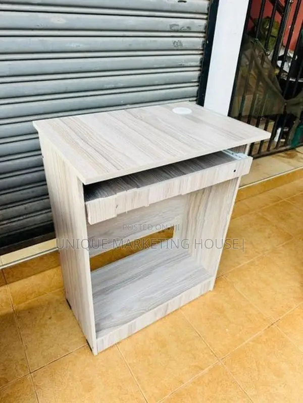 Modern American White L Shape Ex Office Tables