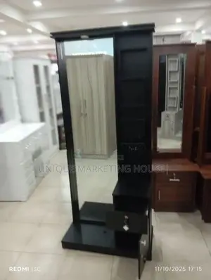 MODERN FULL MIRROR DRESSING TABLES