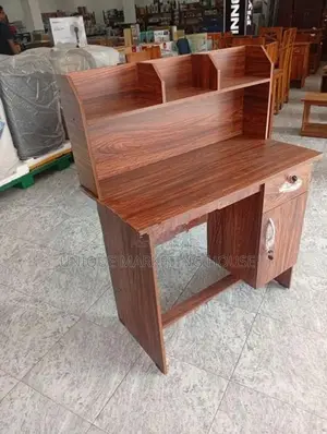 Modern 3x1.5 Ft L/rack Melamine Study Table