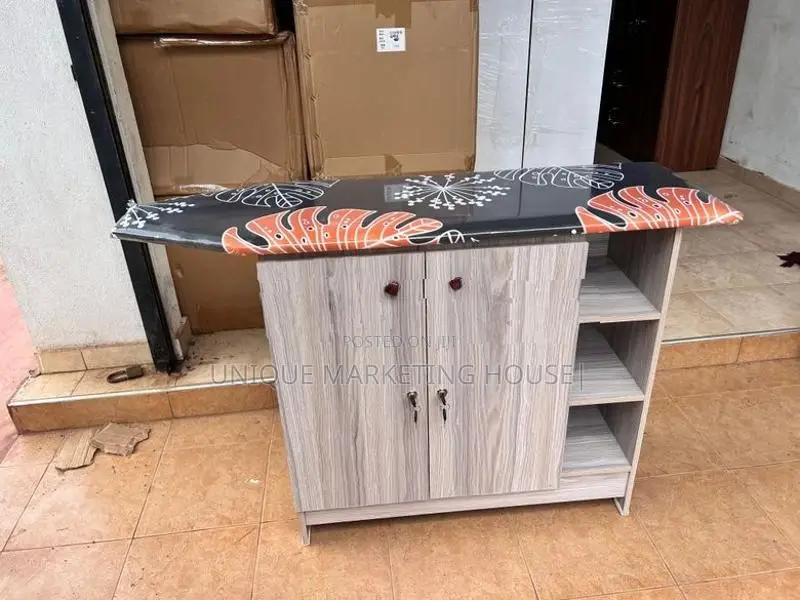 Modern Side Rk Full Iron Cupboard
