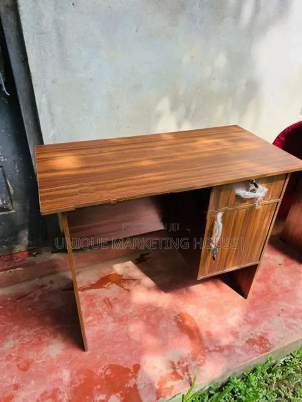 Modern Mh 36x18 Melamine Office Tables