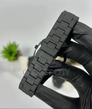 Aura Arabic Watch