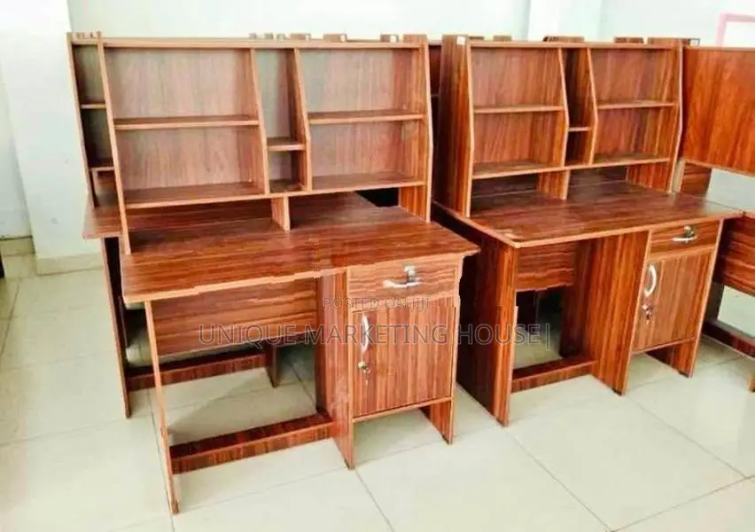 Modern 3.5x2 Ft Hi-Rk Melamine Study Table