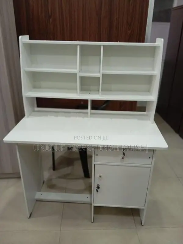 Modern 3.5x2 Ft Hi-Rk Melamine Study Table