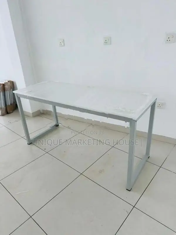 Modern 5x2ft Smart Structure White Table