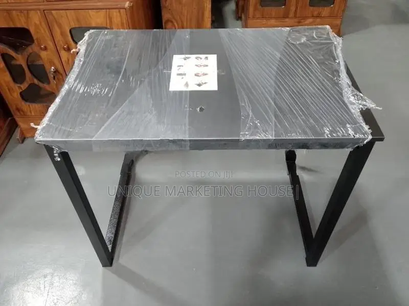 Modern Smart Structure Tables