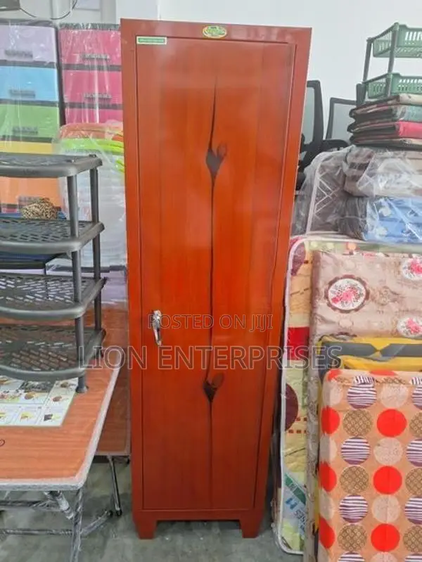 6×1.5Ft Steel cupboards