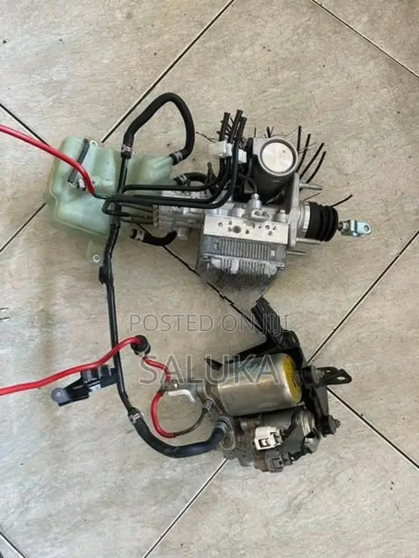 Suzuki ZC53S Swift RS Dicky Door