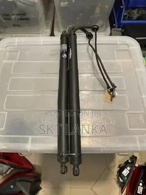 Genuine BMW X5 2017 Rear Tailgate Door Dicky Electric Shocks