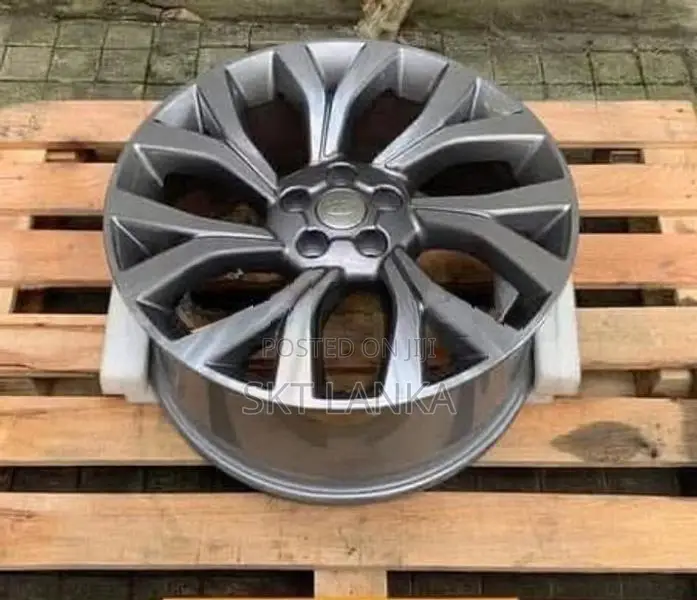 Genuine New Range Rover Vogue 2019 21” Alloy Wheels