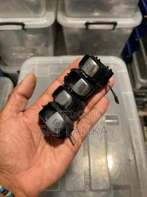 Genuine Mercedes C E class Window Switch 2019 C180 C200 W205 W213