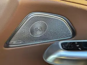Mercedes Benz E300 E300e Amg Prem plus 2026