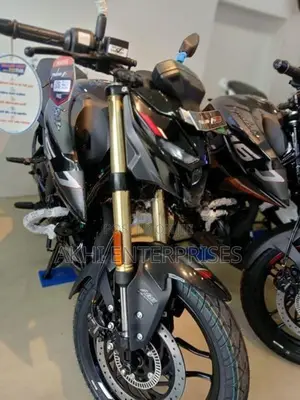 Bajaj Pulsar N160 Premium 2026