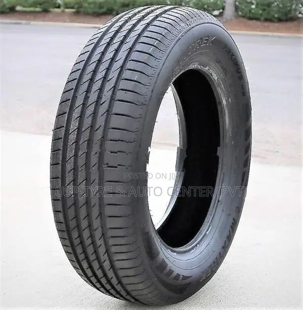 205/55 R16 MAXTREK TYRE FOR NISSAN LEAF