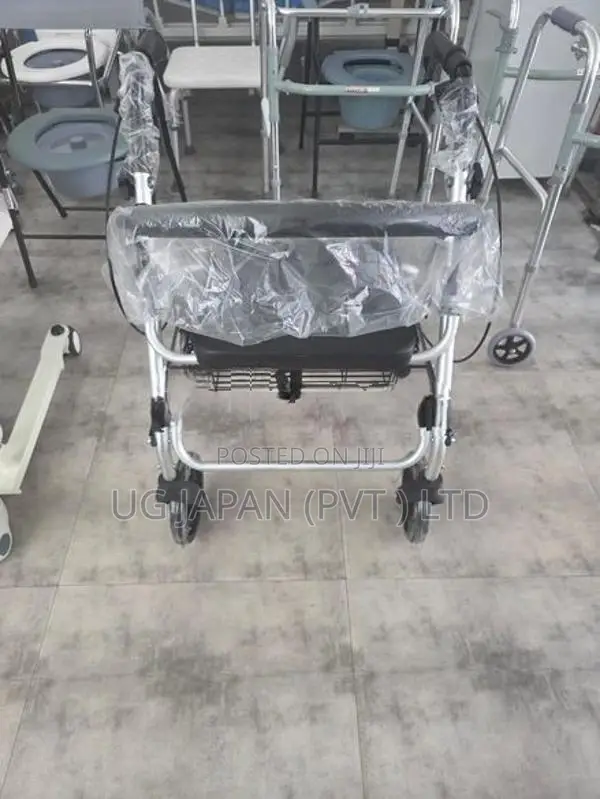 Rollator Walker / With Wheel