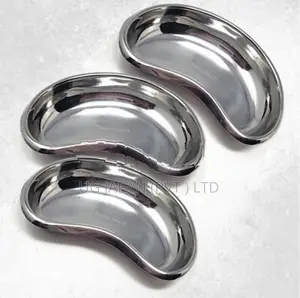 Kidney Tray With Lid