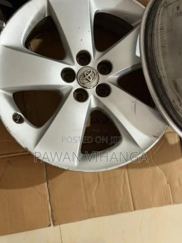 PriusSTouringAlloy Wheel for Car
