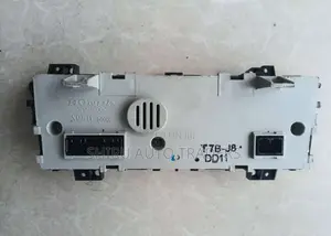 Honda vezel RU3 AC control unit for SUV