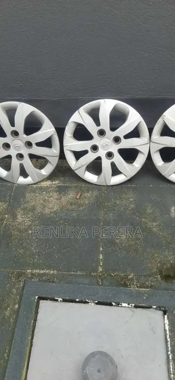 Hyundai Eon Magna- Hub for Car