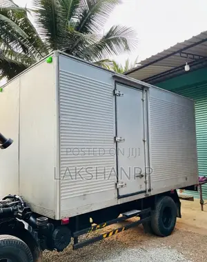 IsuzuCanterAluminumBody for Lorry